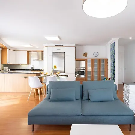 Home2book Sunny & Quiet House, Pool Appartement *