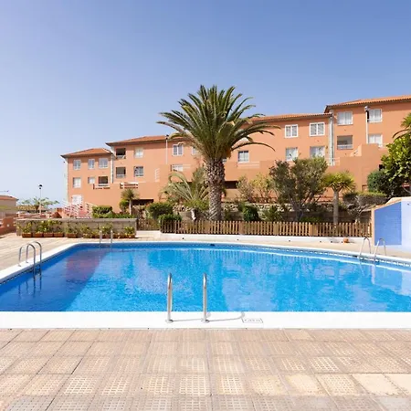 Home2book Sunny & Quiet House, Pool Appartement