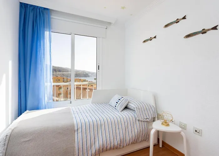 Home2book Sunny & Quiet House, Pool Apartment *