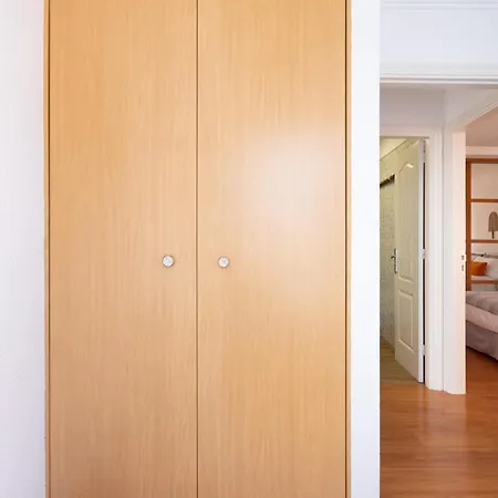 Home2book Sunny & Quiet House, Pool Apartment