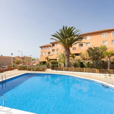 Home2book Sunny & Quiet House, Pool *