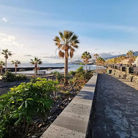 Home2book Sunny & Quiet House, Pool *