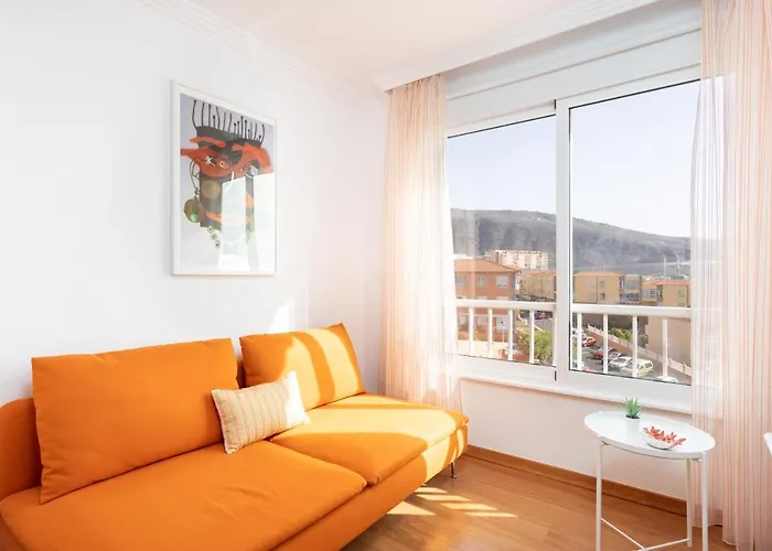 Home2book Sunny & Quiet House, Pool *